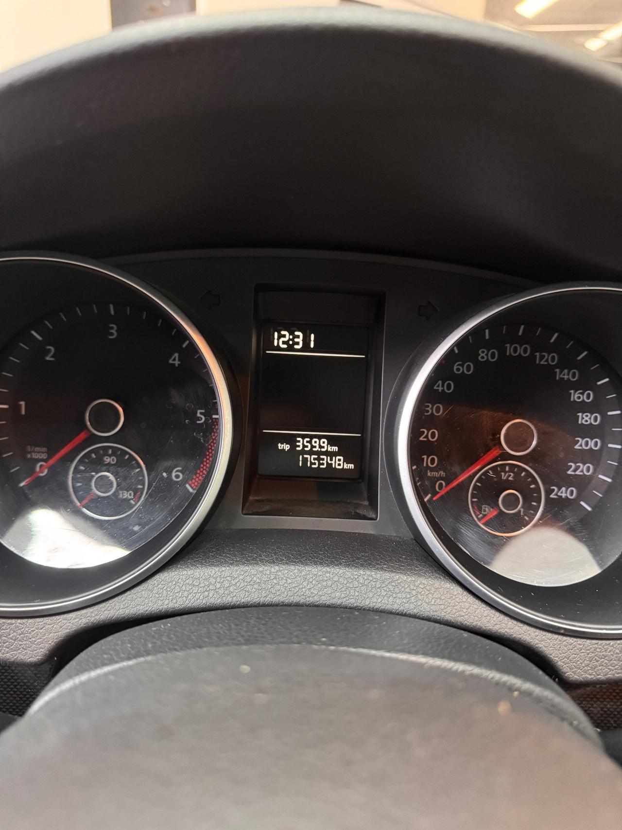 Volkswagen Golf 1.6 TDI DPF 5p. 2012