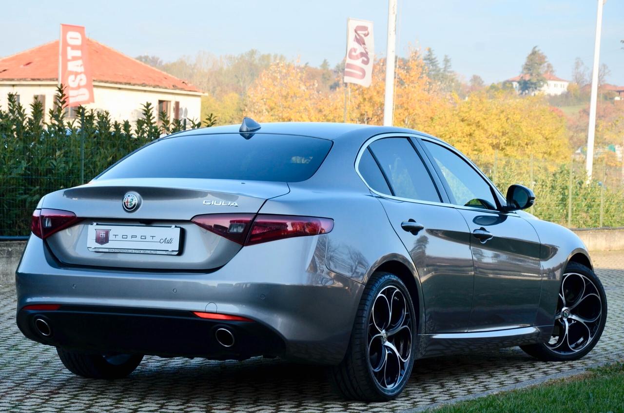 ALFA ROMEO GIULIA 2.2 TD 190cv AT8, ECCELLENTI CONDIZIONI, UFF ITALIANA, SERVICE UFFICIALI, EURO 6D, FARI XENO, NAVI, RETROCAMERA, APPLE ANDROID, PERMUTE