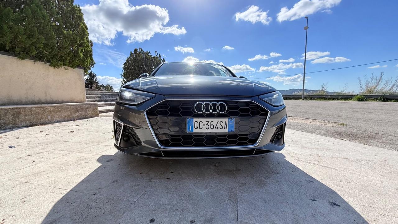 Audi A4 Avant 35 TDI/163 CV S tronic line edition