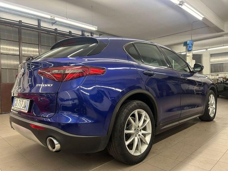 Alfa Romeo Stelvio 2.2 Turbodiesel 190 CV AT8 Q4 Super PELLE