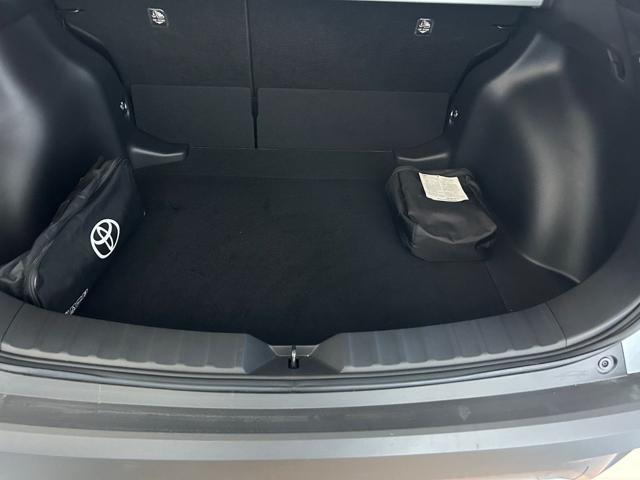 TOYOTA Corolla Cross 1.8 Hybrid 140 CV E-CVT Trend