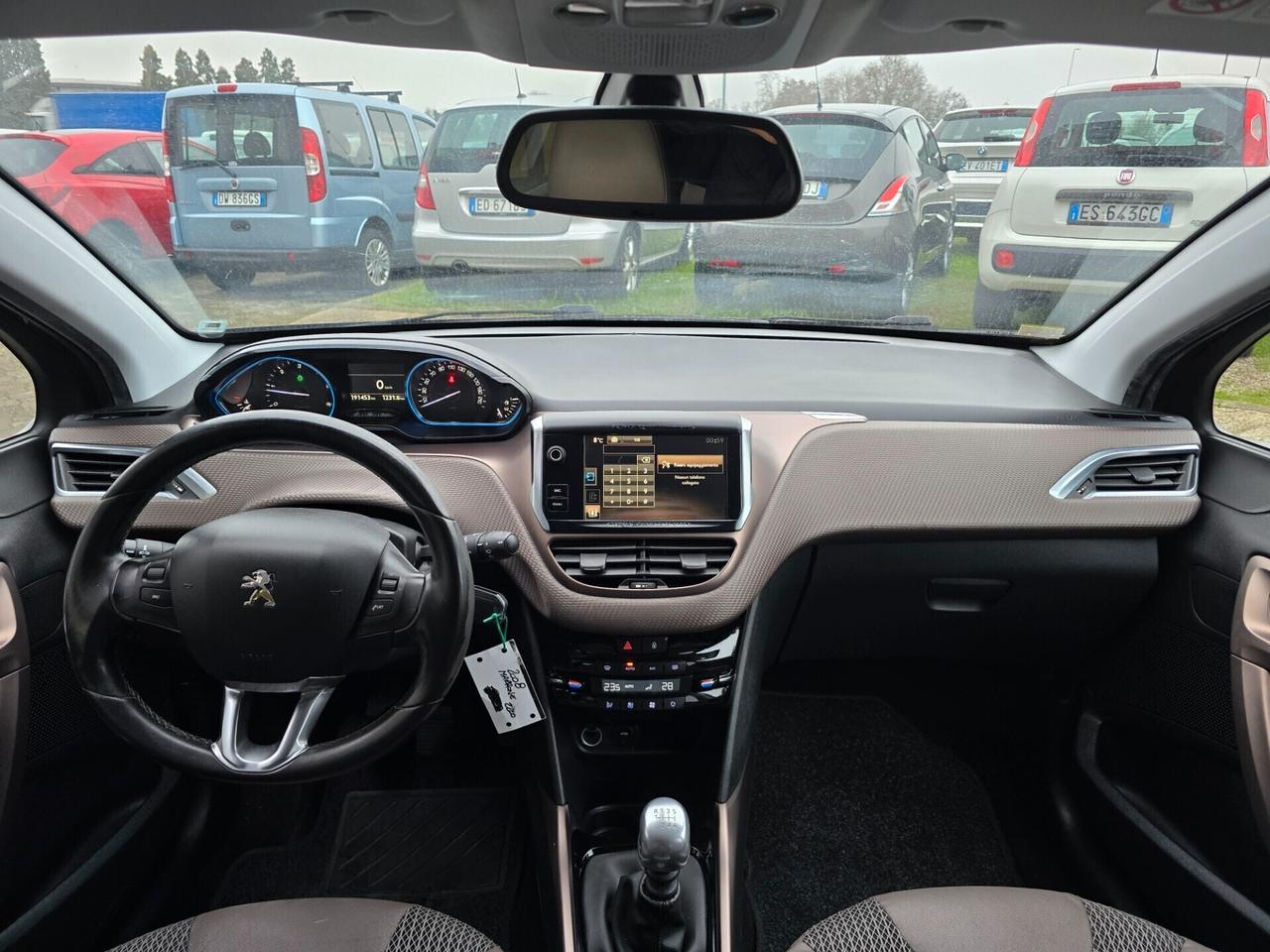 Peugeot 2008 BlueHDi 120 Allure