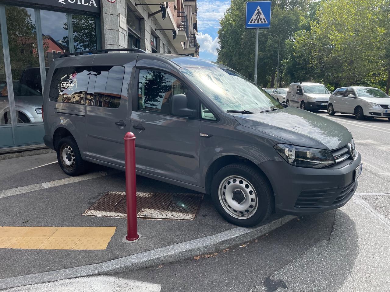 Volkswagen Caddy 2.0TDI 4MOTION Maxi/AUTOVETTURA