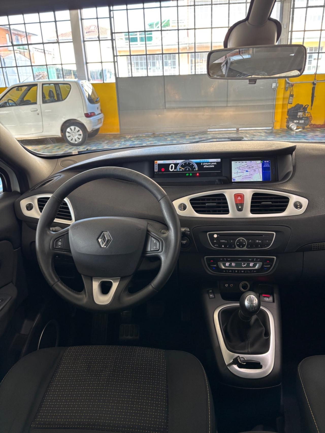 Renault Scénic X-Mod 1.5 dCi 110CV Luxe