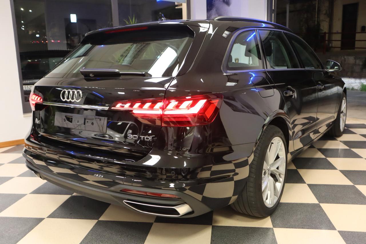 Audi A4 Avant 30 TDI/136 CV S tronic