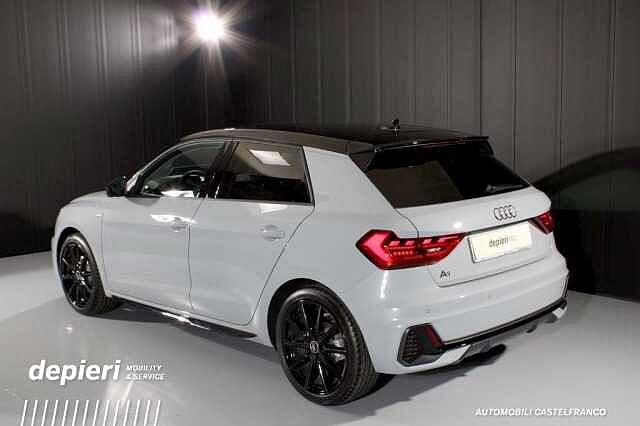 Audi A1 Sportback 30 TFSI S tronic Identity Black -Ok Neop