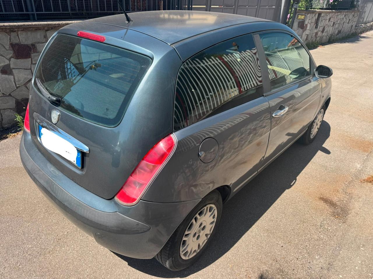 Lancia Ypsilon 1.2 16V