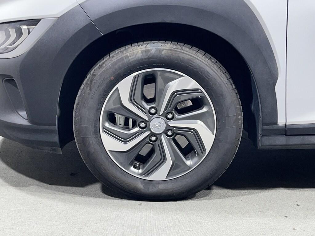 Hyundai Kona 1.6 gdi hev Xtech 2wd 141cv dct