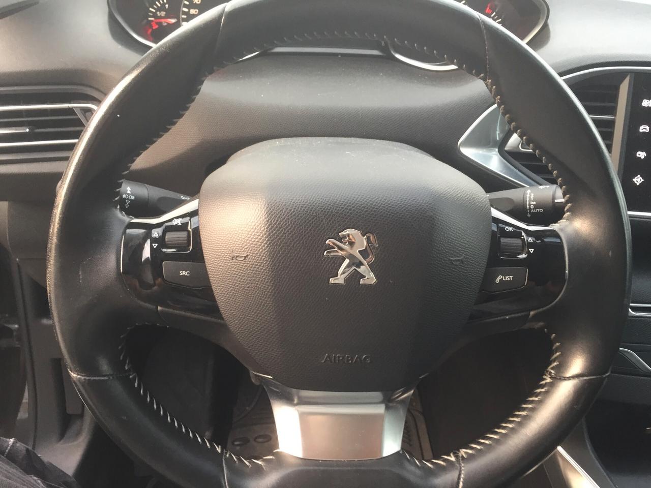 Peugeot 308 PureTech Turbo 130 S&S SW Active