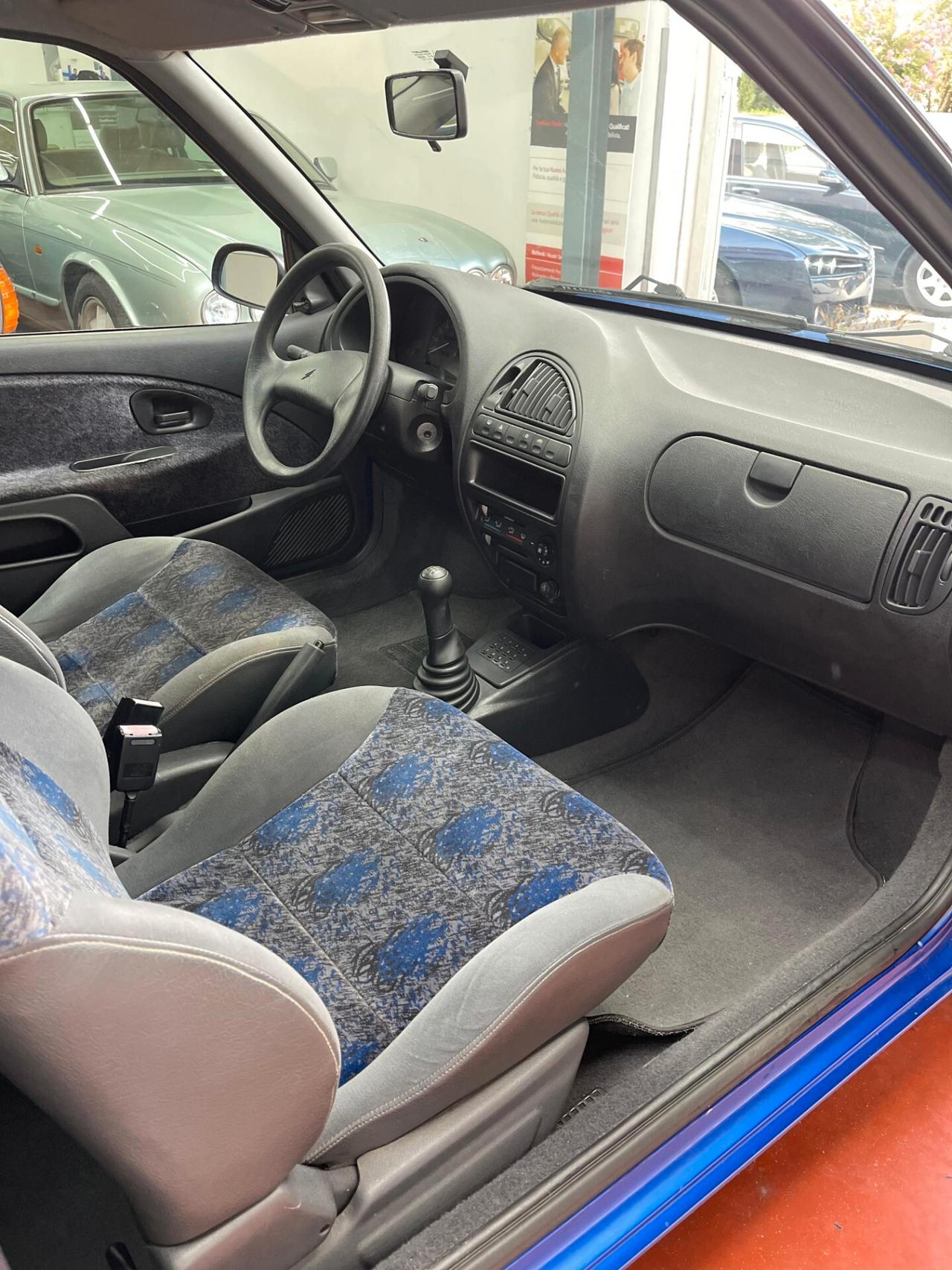Citroen SAXO 1.1i cat 3 porte UNICOPROPRITARIO - CLIMA