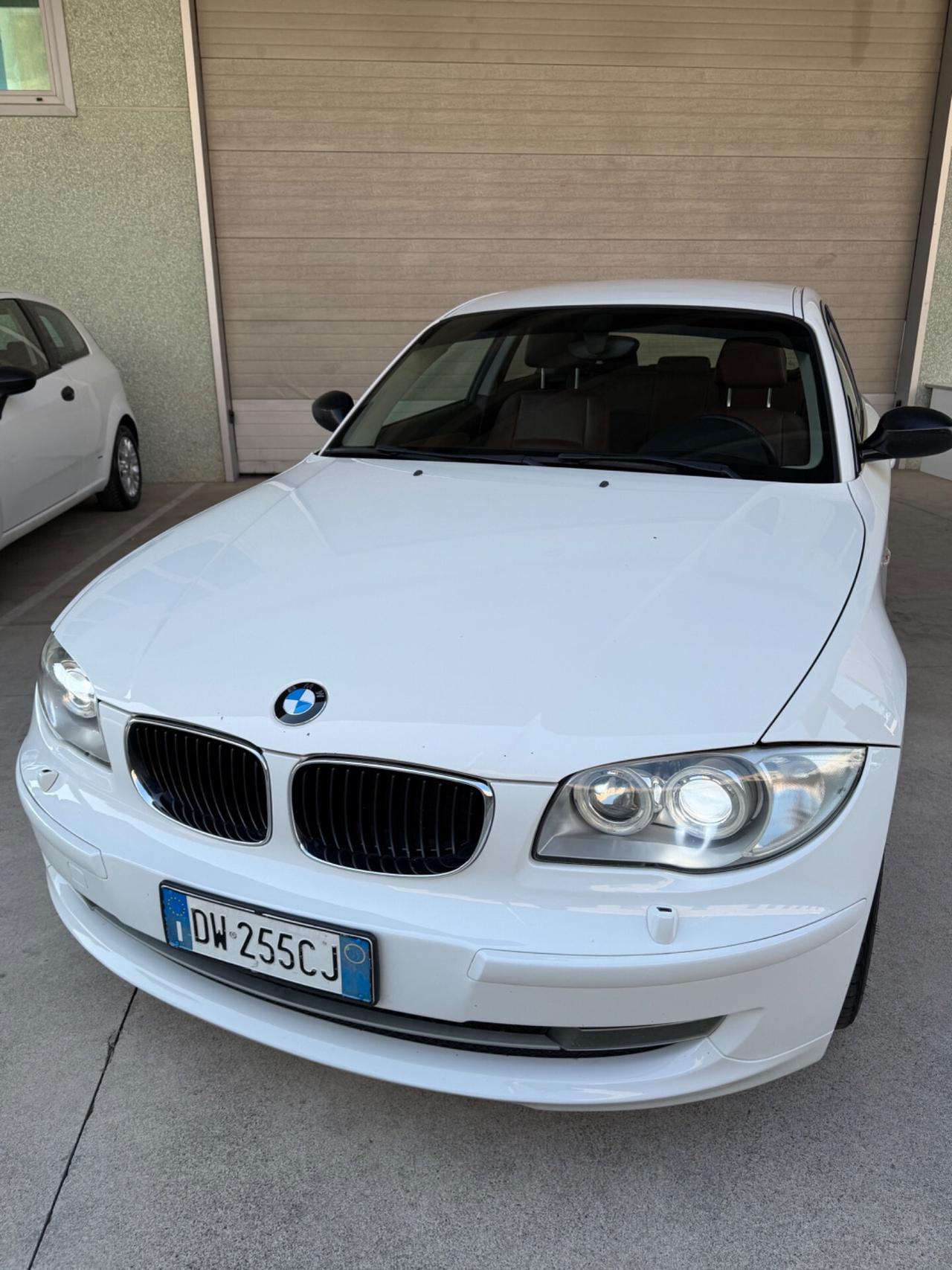 Bmw 116 116i cat 5 porte Eletta