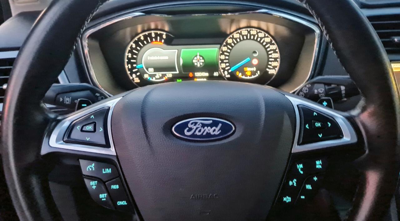 Ford Mondeo 2.0 TDCi 150 CV S&S Powershift Station Wagon Titanium
