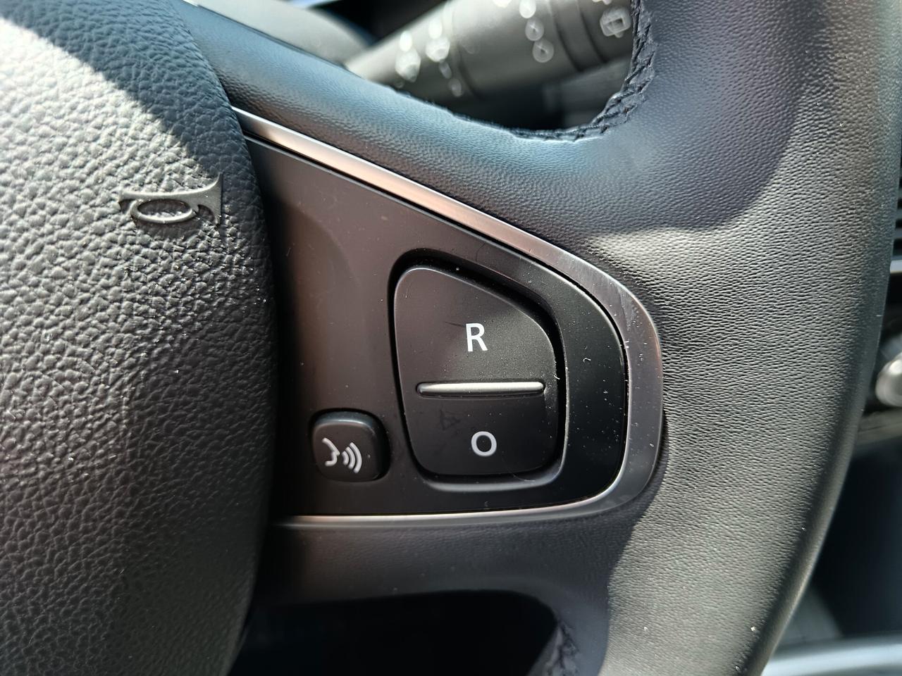 Renault Clio 1.2 75CV LIMITED NUOVISSIMA