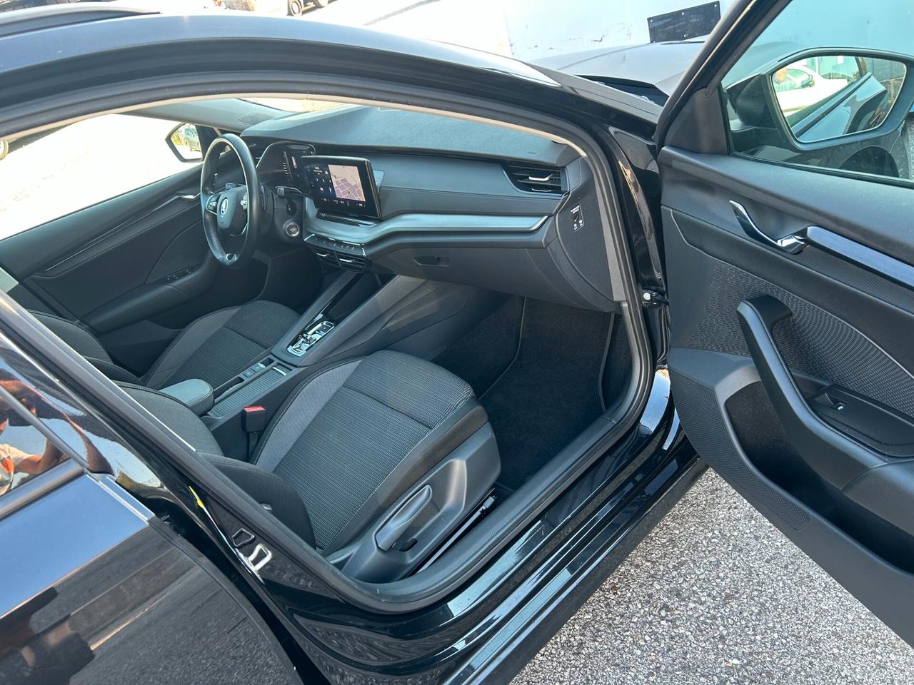 Skoda Octavia 2.0 TDI EVO SCR DSG Wagon Executive