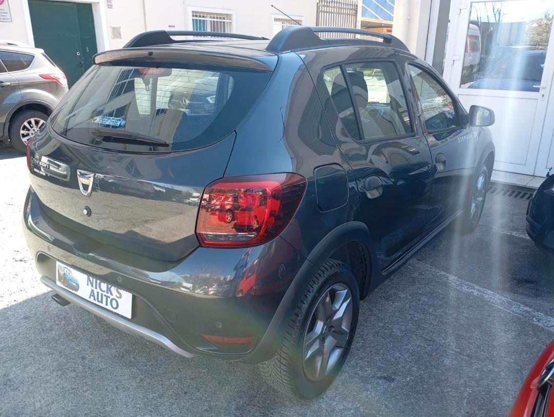 Dacia Sandero Stepway S&S Techroad-2019