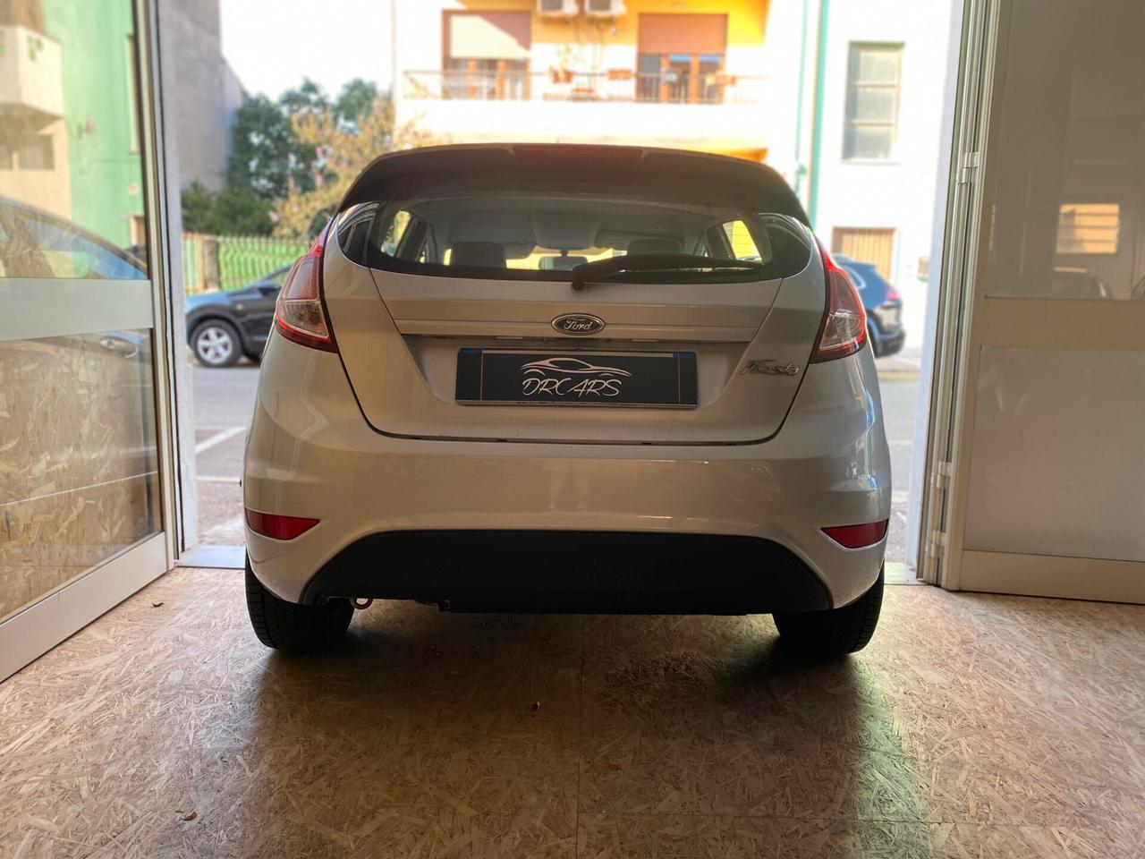 Ford Fiesta 1.5 TDCi 75CV 5 porte Titanium