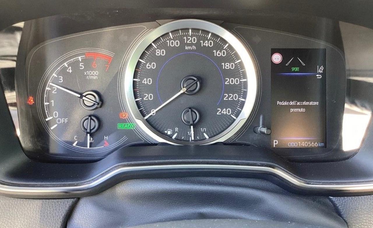 Toyota Corolla Touring Sports 1.8 Hybrid Business Tech