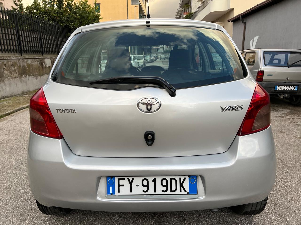 Toyota Yaris 1.4 D-4D DPF 5 porte Now