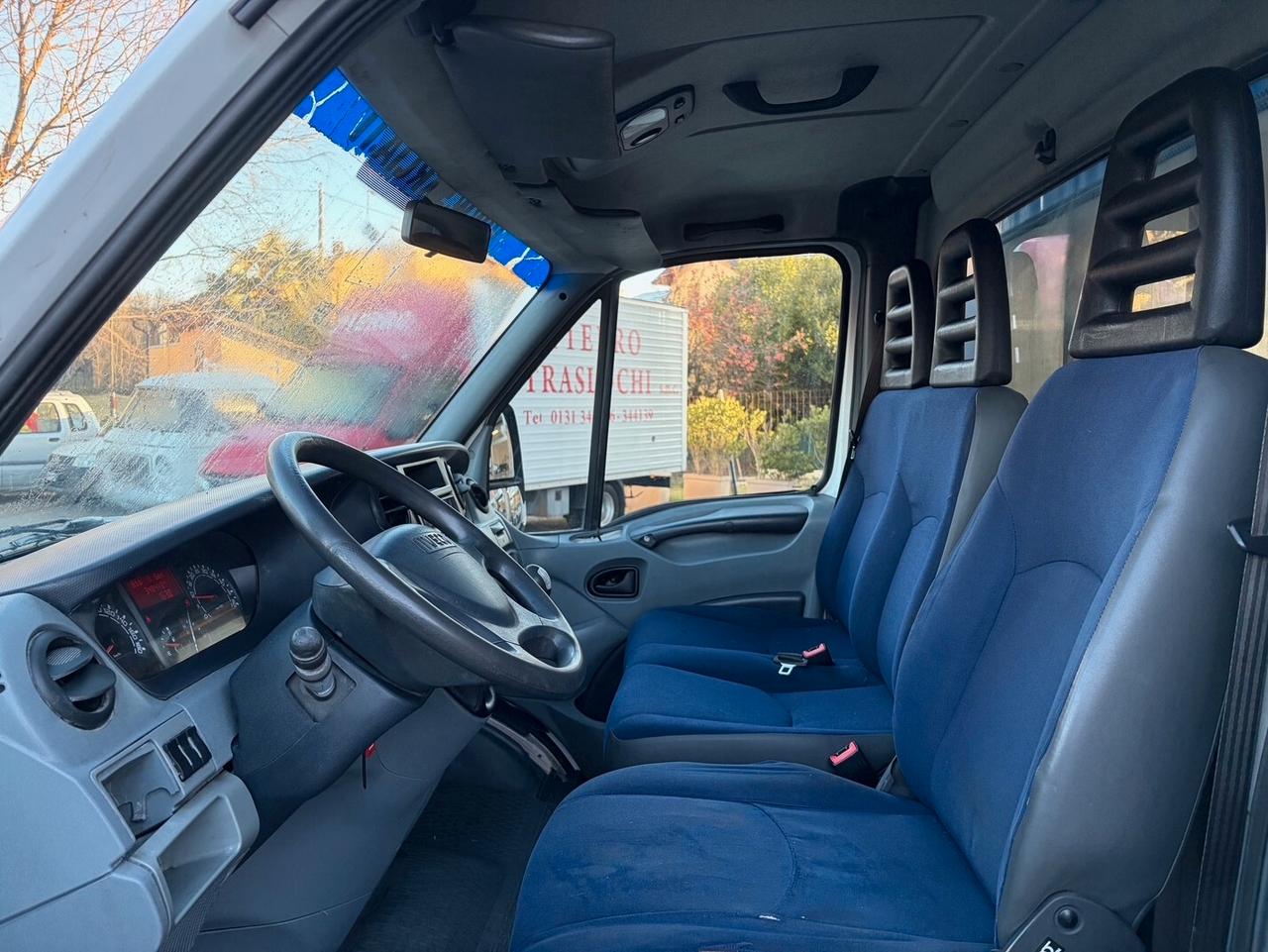 Iveco Daily 35C12 Cassone 4,30x2,04 con centina fissa