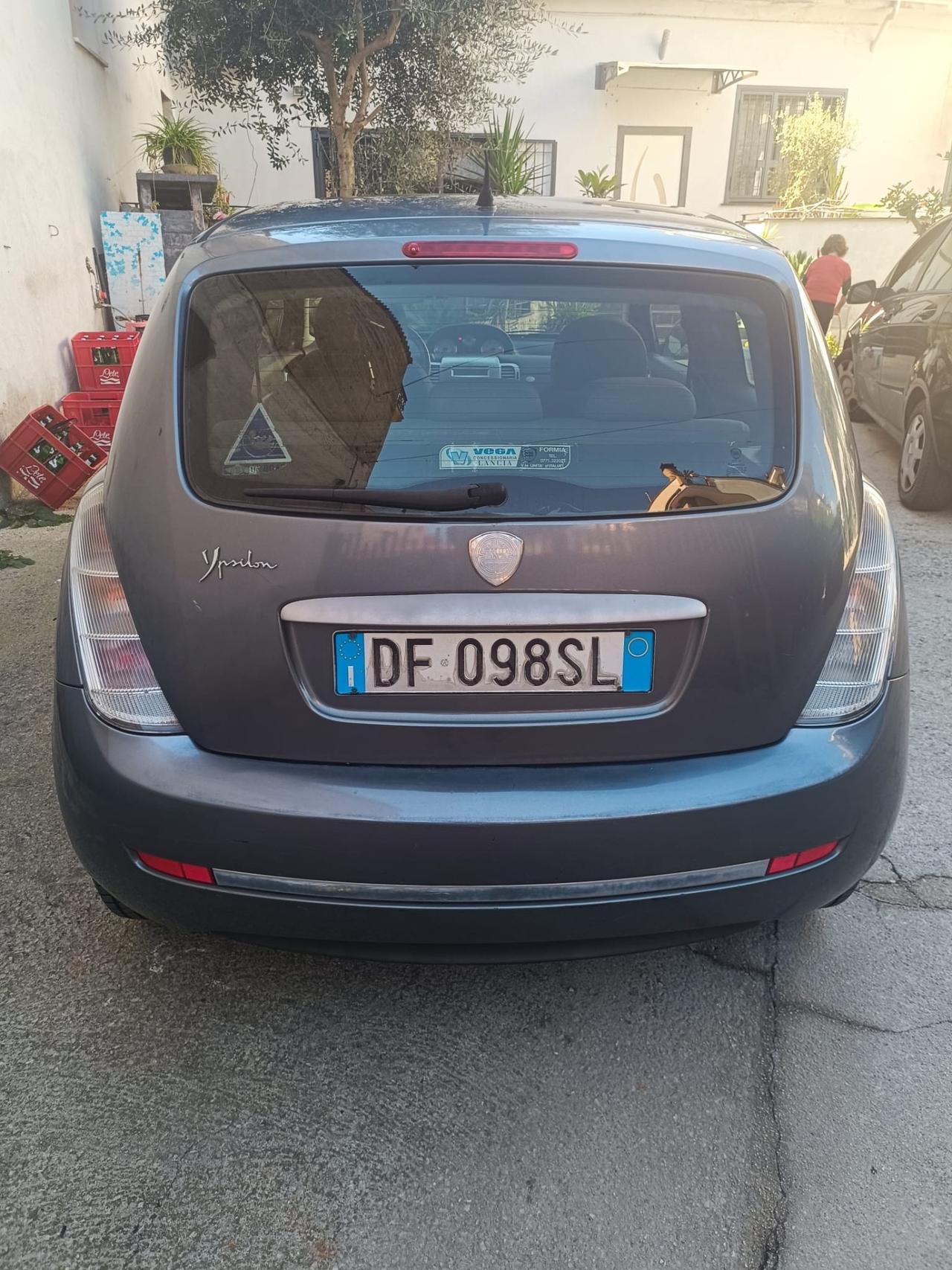 Lancia Ypsilon 1.2 Argento