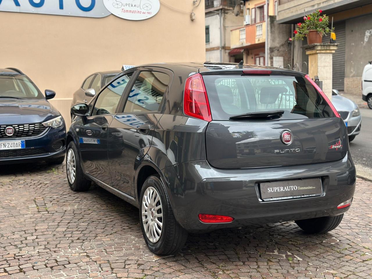 Fiat Punto 1.3 MJT II 75 CV 5 porte OK neopatentati