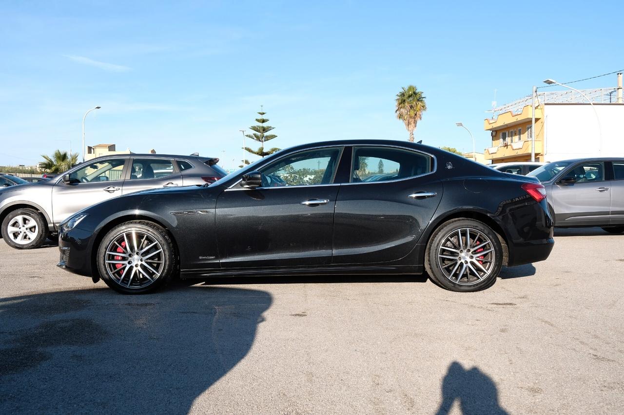 Maserati Ghibli V6 Diesel 275 CV Granlusso