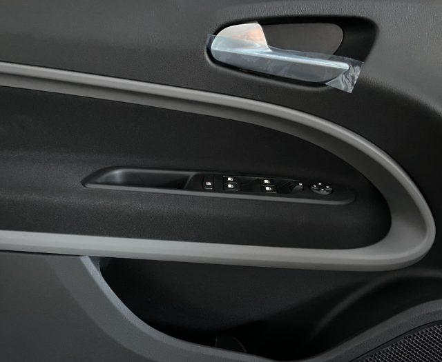 JEEP Avenger 1.2 Longitude Pack Infotainment & Conv KM0 MY25