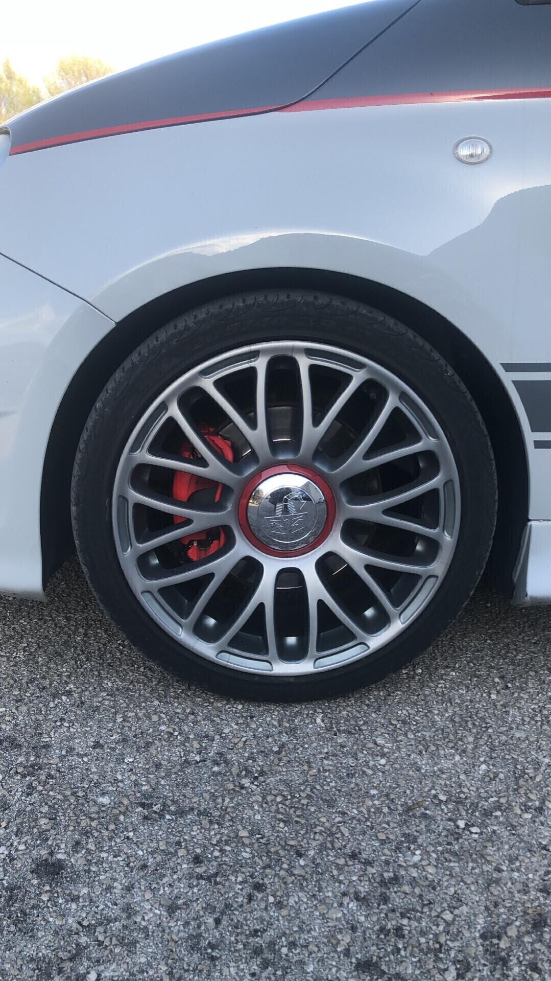 Abarth 500 C 1.4 Turbo T-Jet