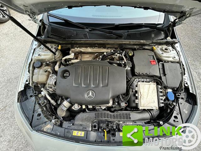 MERCEDES-BENZ A 180 Advance Progressive