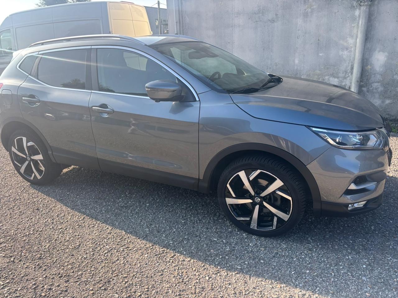 Nissan Qashqai 1.6 DIG-T Tekna+