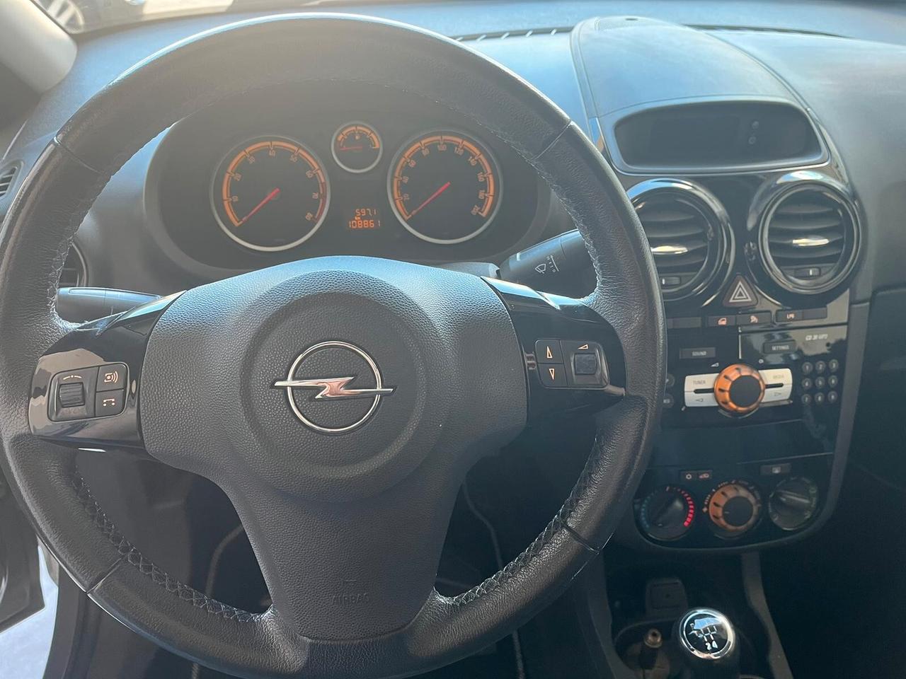 Opel Corsa 1.2 85CV 5 porte GPL-TECH Edition