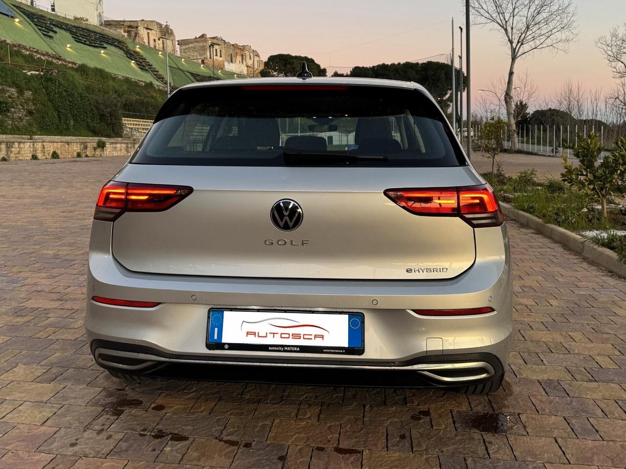 Volkswagen Golf 1.4 TSI eHYBRID 204 CV DSG Style