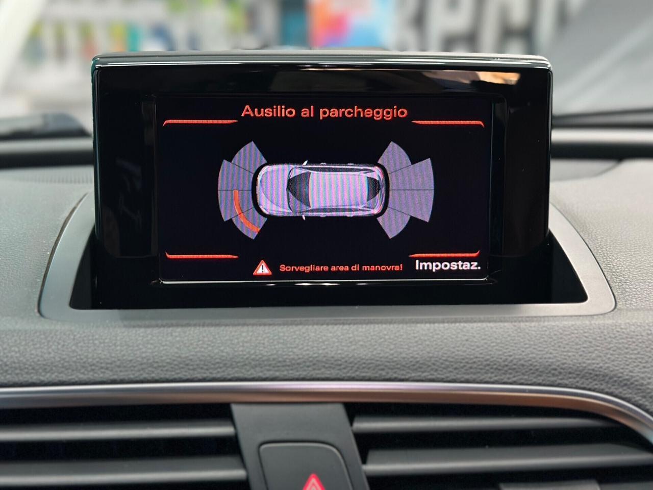 Audi Q3 2.0 tdi 177 CV s-line permute