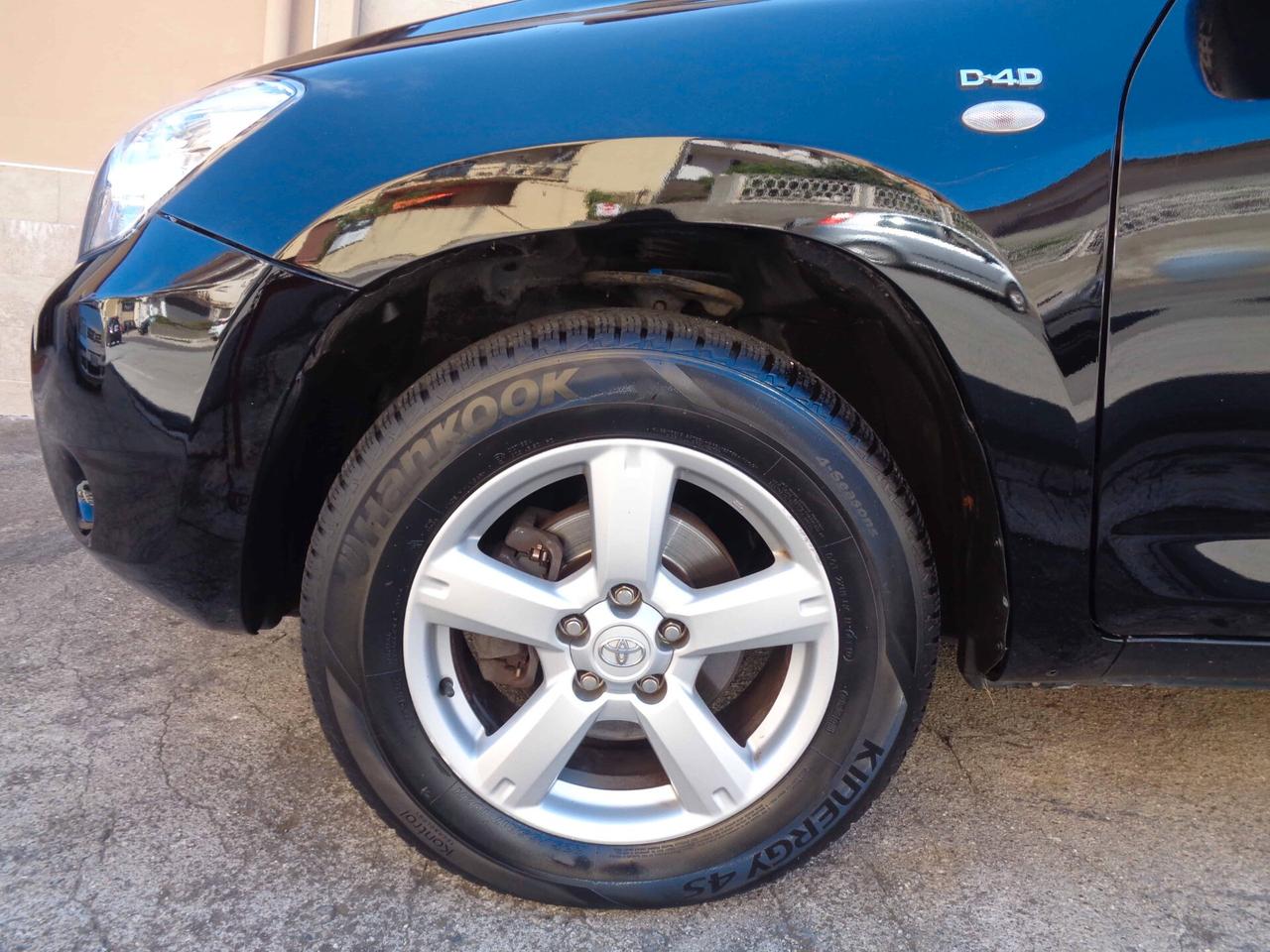 Toyota RAV4 2.2 D-4D 136CV Sol (Finanziabile)