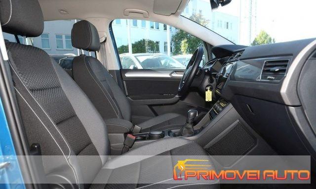 VOLKSWAGEN Touran 1.5 TSI DSG Active BlueMotion Technology