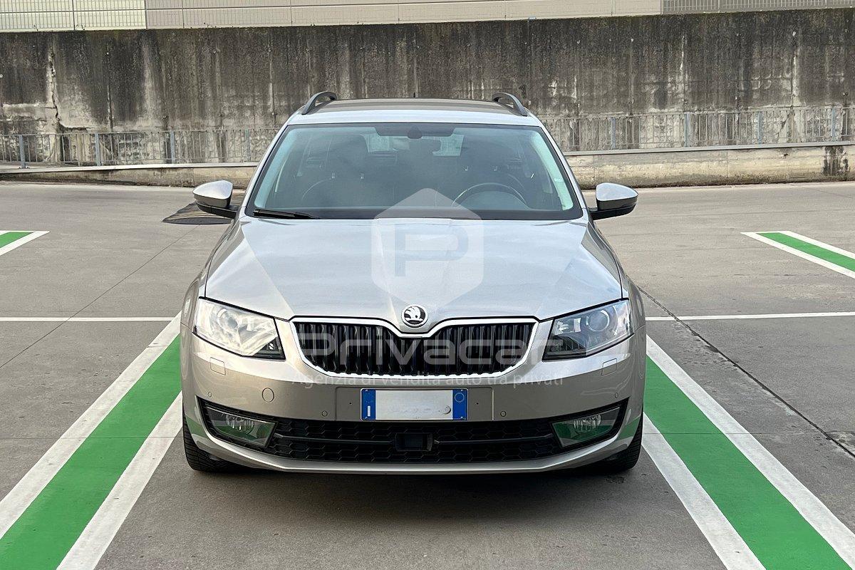 SKODA Octavia 1.4 TSI DSG Wagon Executive G-Tec