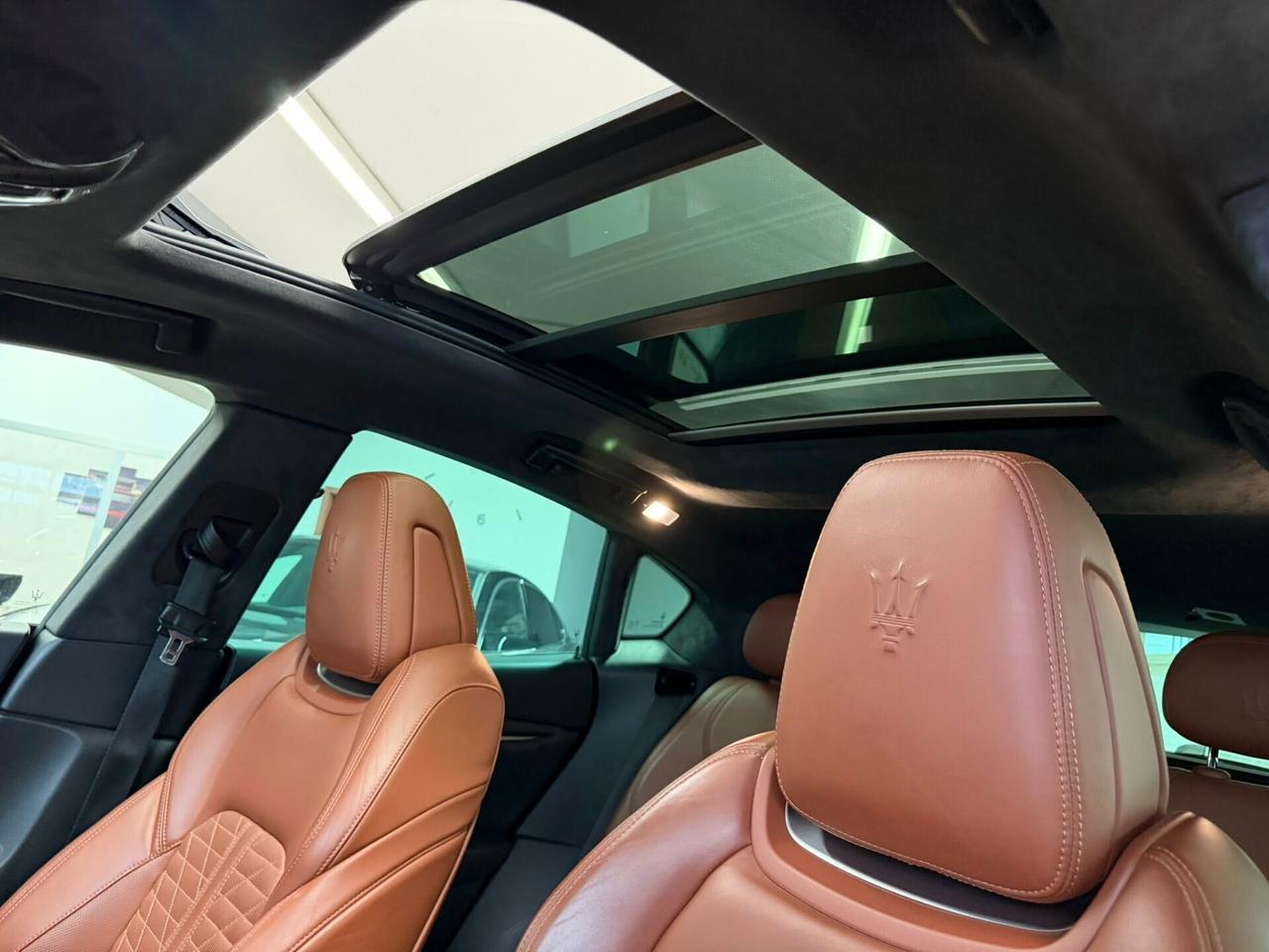 Maserati Levante V6 Diesel 275 CV AWD Gransport