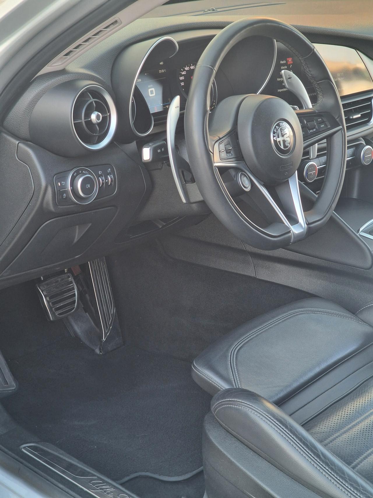 Alfa Romeo Giulia 2.2cc 190 CV AT8 Veloce