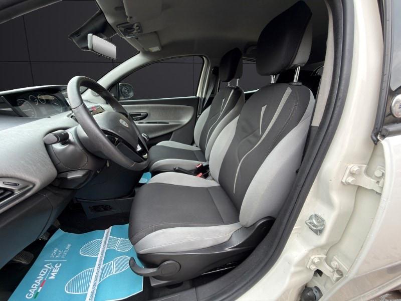 LANCIA Ypsilon 3ª serie Ypsilon 1.2 69 CV 5 po...