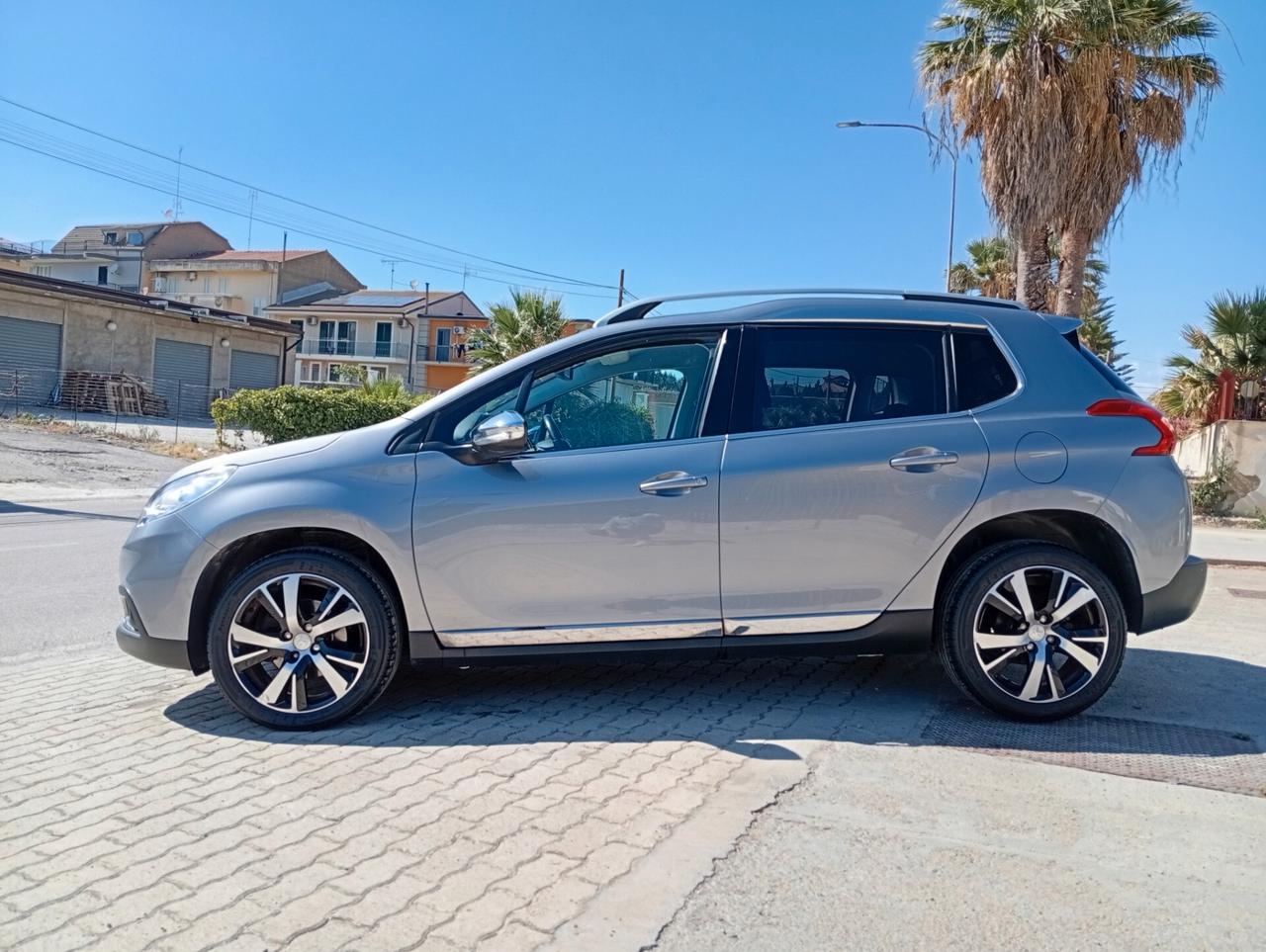 Peugeot 2008 BlueHDi 120 S&S Allure