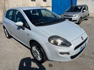 Fiat Grande Punto g.punto-5P-1.4 metano-8v-full-2013
