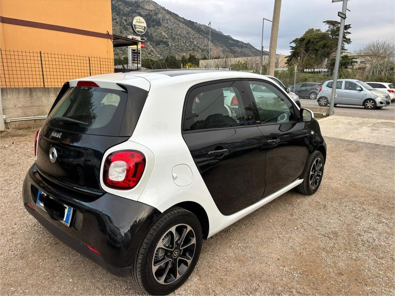 Smart ForFour 70 1.0 Passion