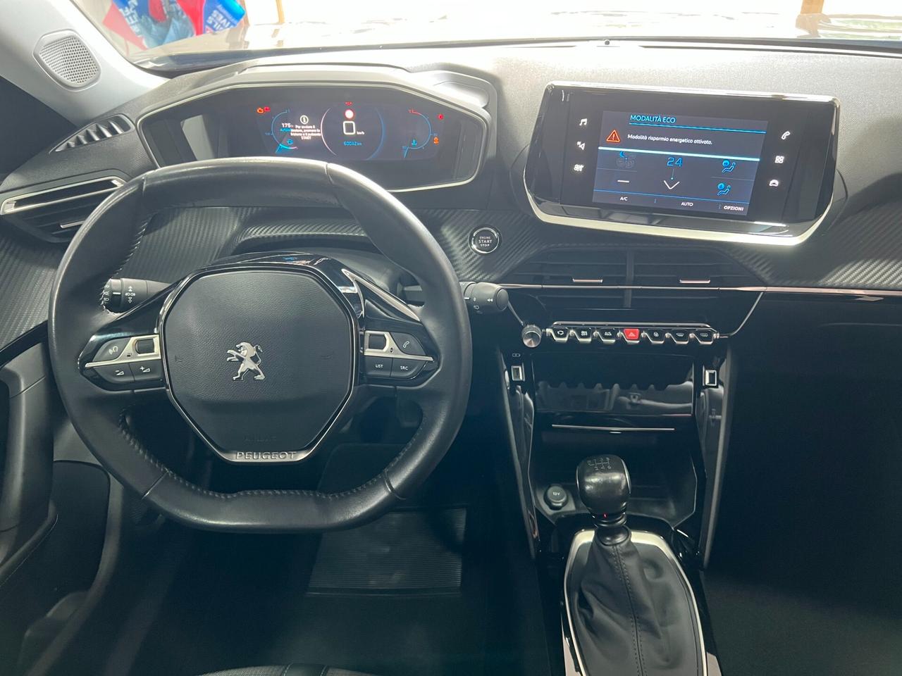 Peugeot 2008 PureTech 100 S&S Allure