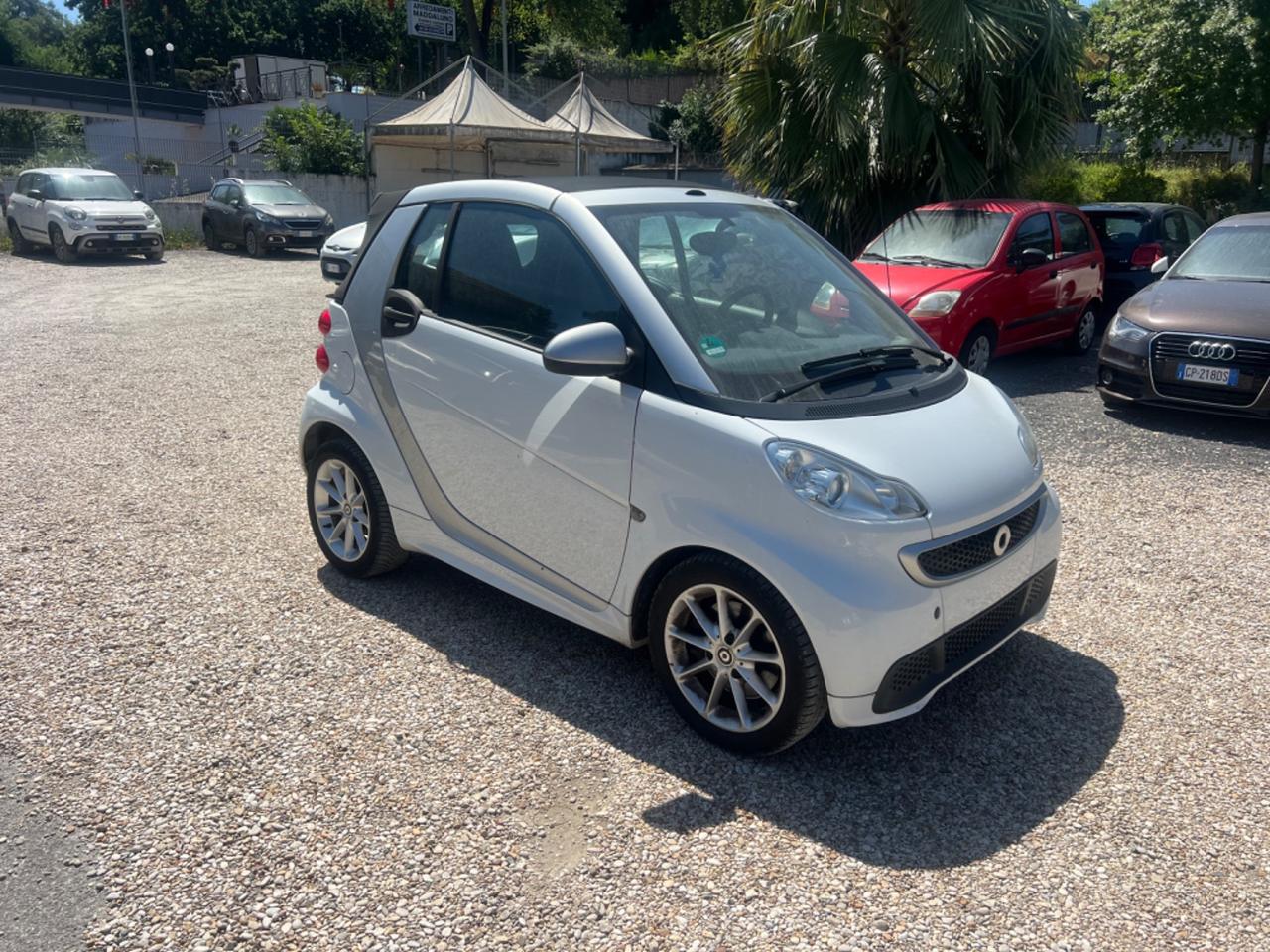 Smart ForTwo 1000 52 kW MHD cabrio passion