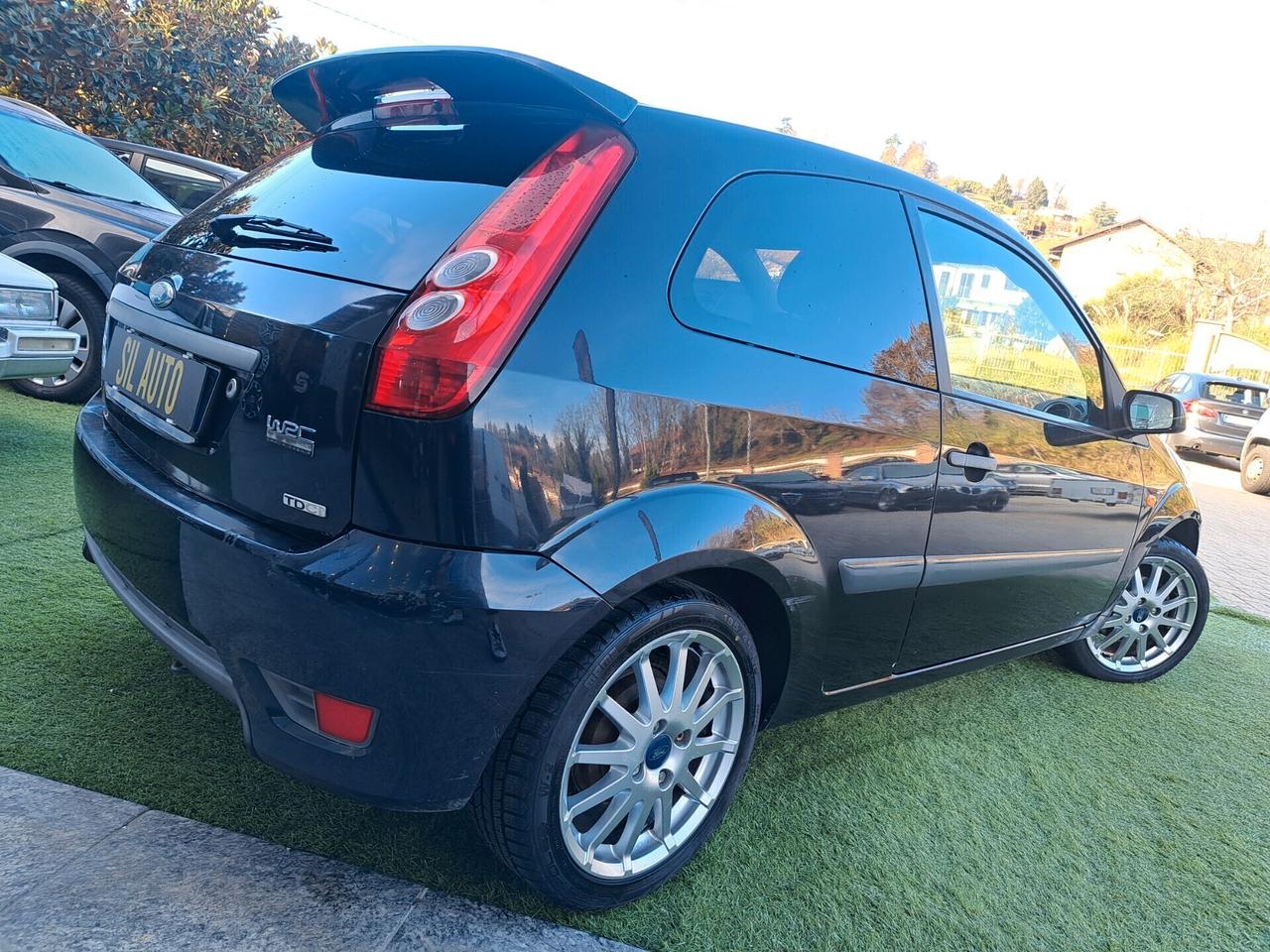 Ford Fiesta 1.6 TDCi , 90CV 5p. Ghia/ OK NEOPATENTATI