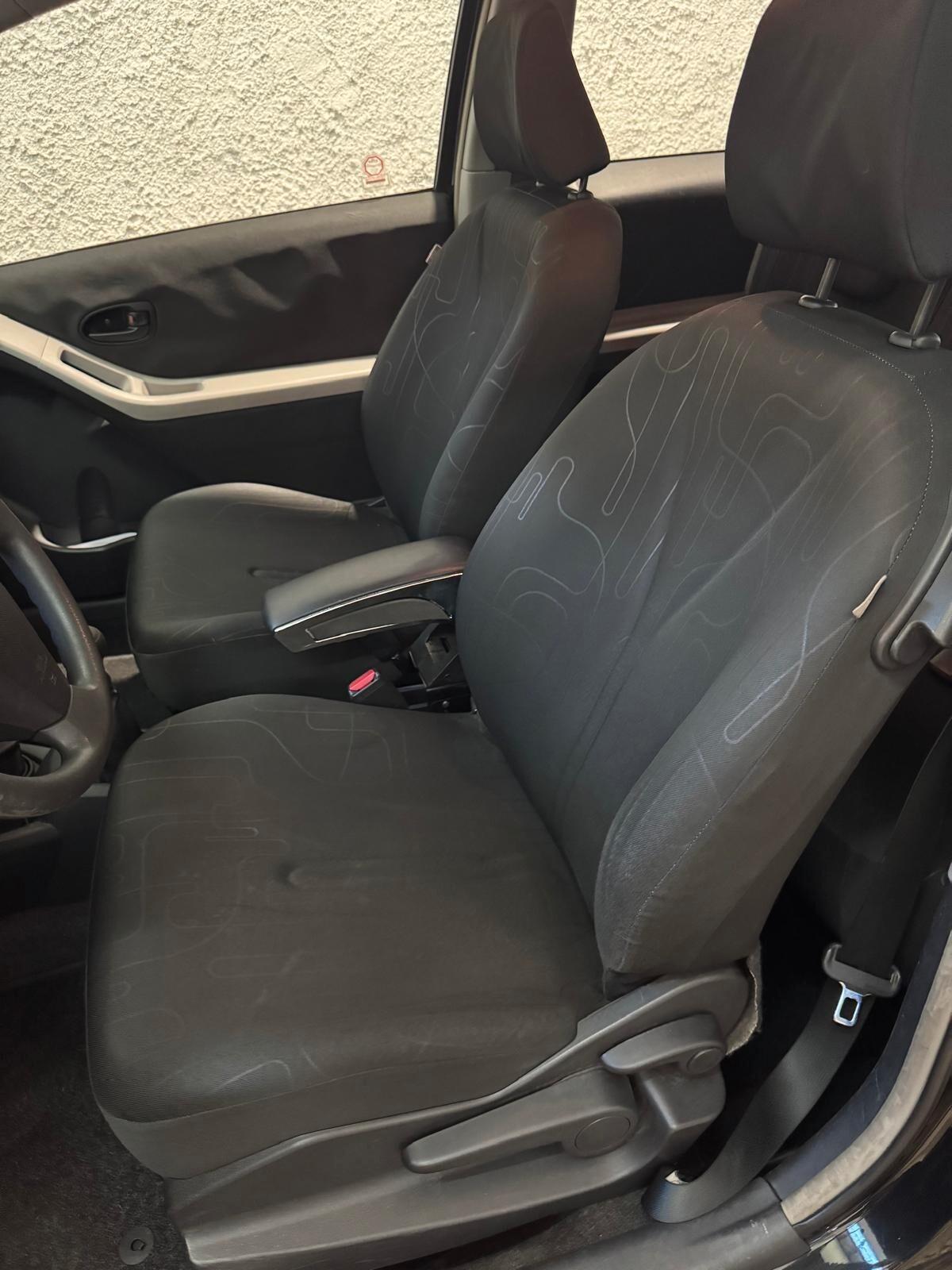 Toyota Yaris 1.0 3 porte Sol