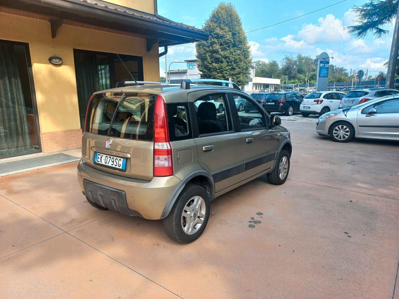 Fiat Panda 1.2 4x4 Climbing