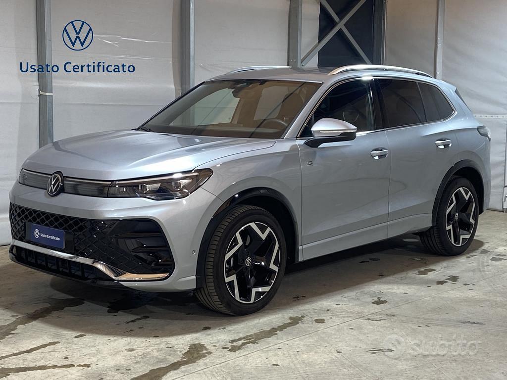 Volkswagen Tiguan 2.0 tdi R-Line 150cv dsg