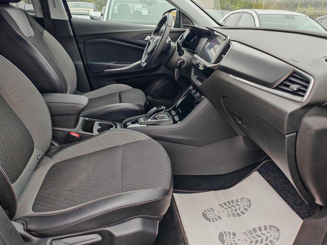 Opel Grandland 1.5D Ecotec navig cam led 2022