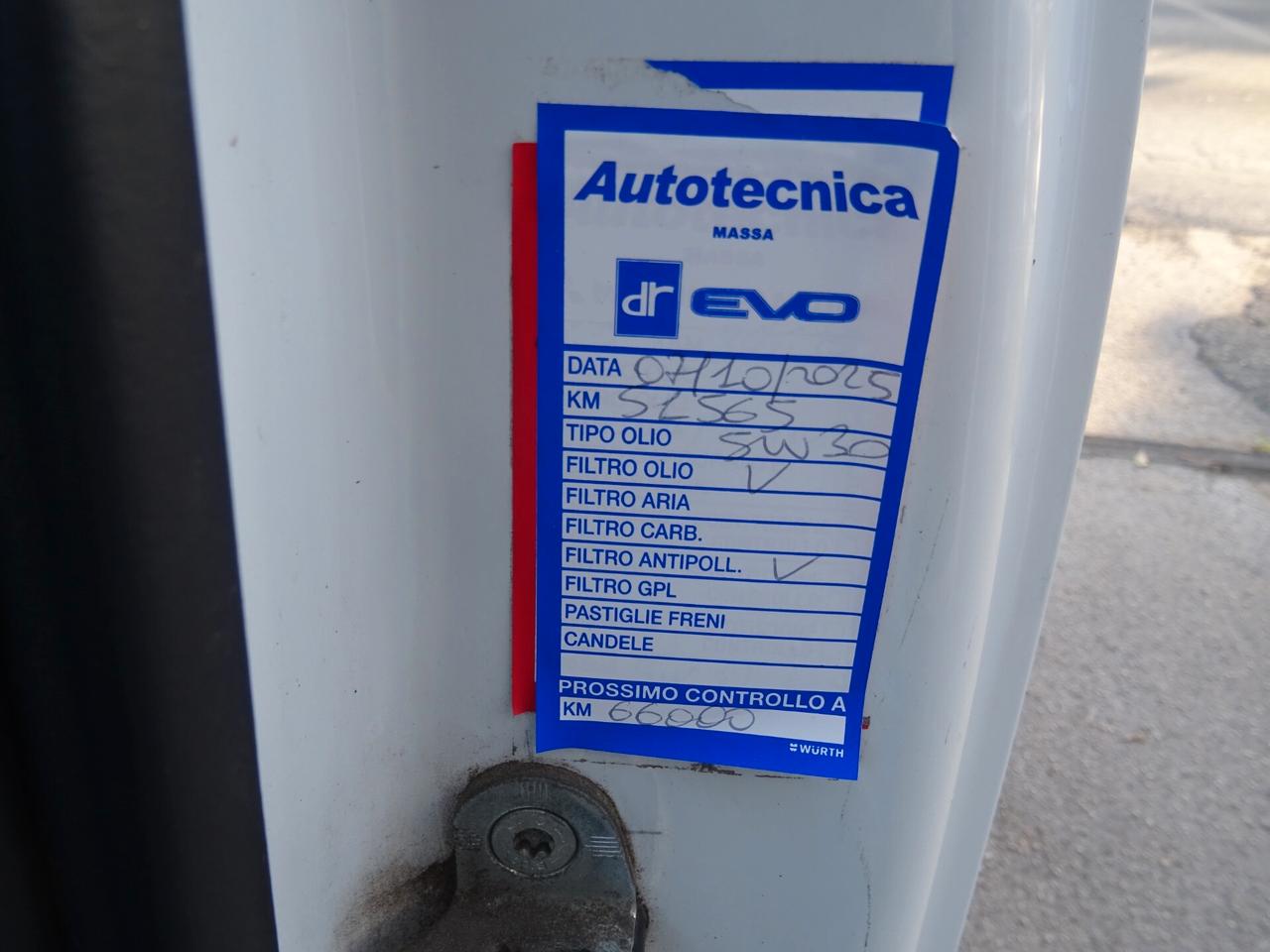 Opel Corsa 1.2 3 porte Club OK NEOPATENTATI